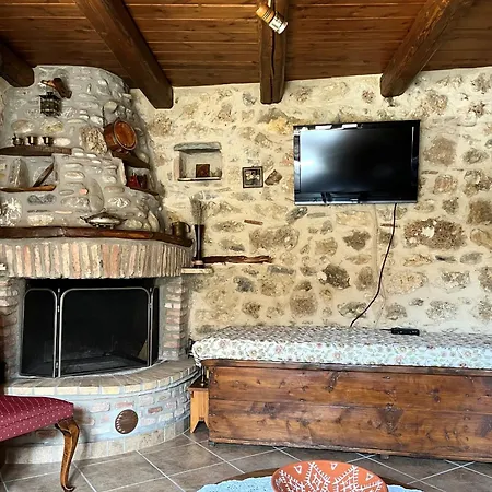 Fos Tatil Evi Feneos